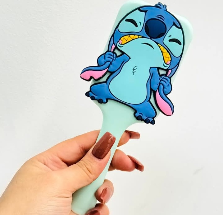 1042 Stich enojado