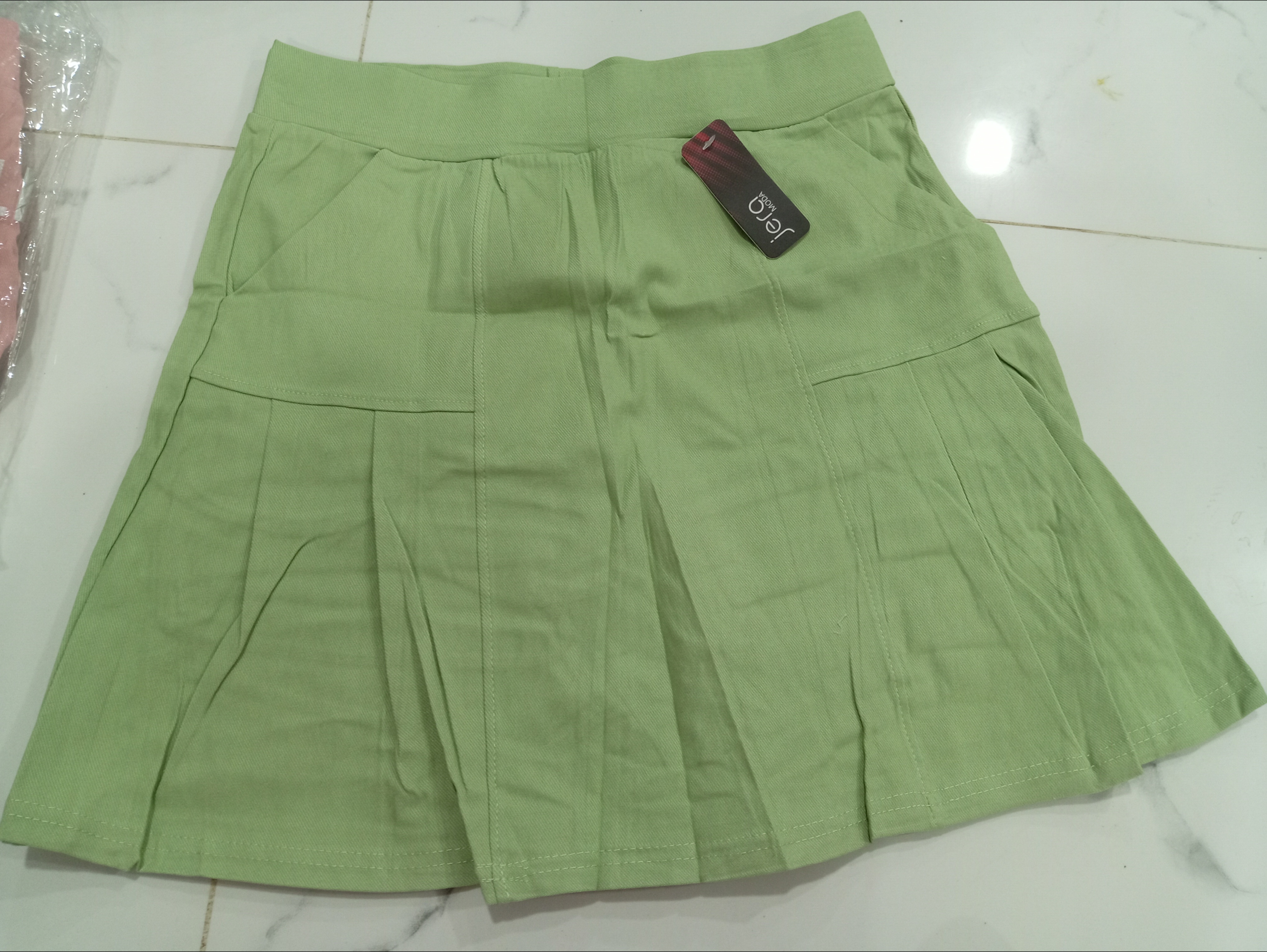 1096 Verde