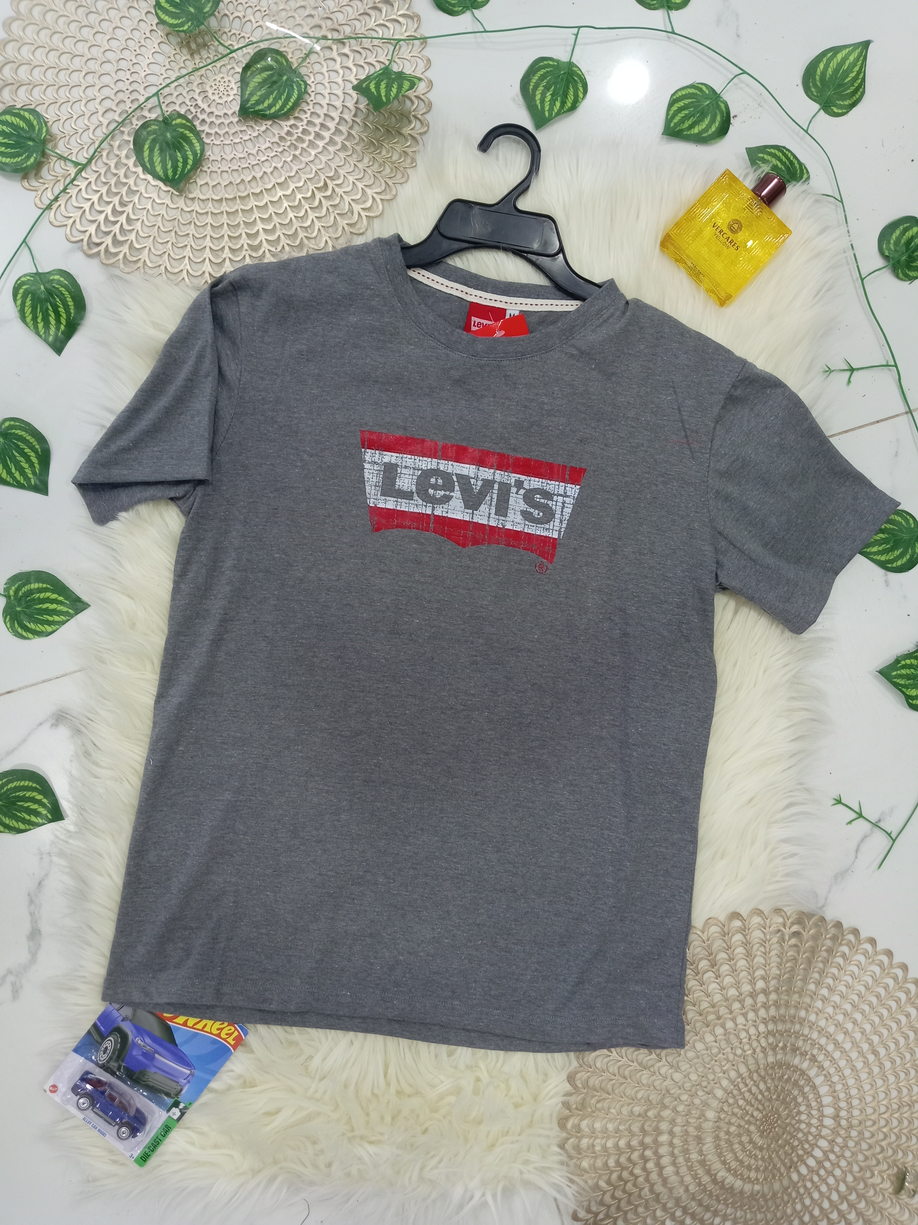 1160 Levis gris