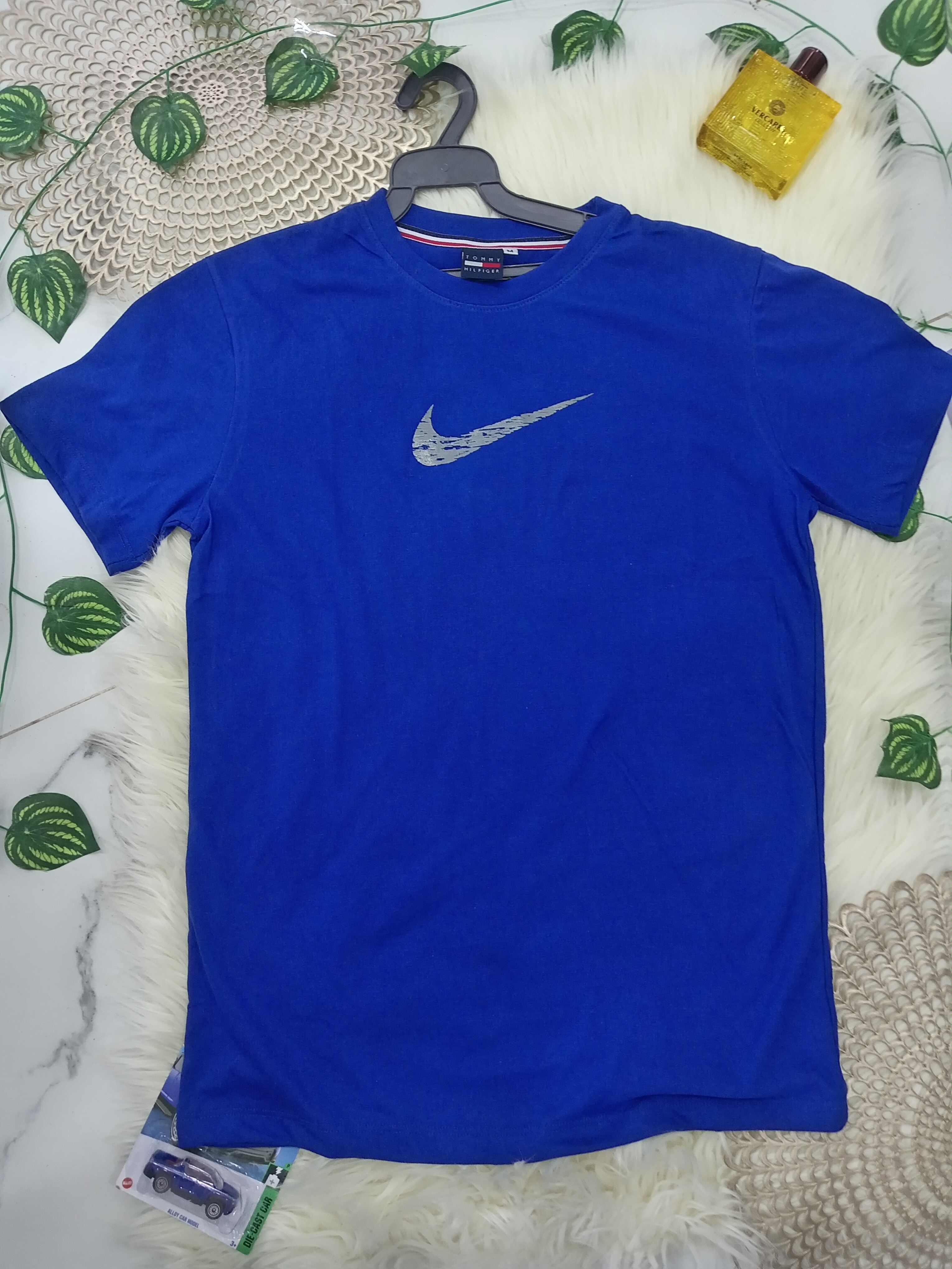 1160 Nike marino