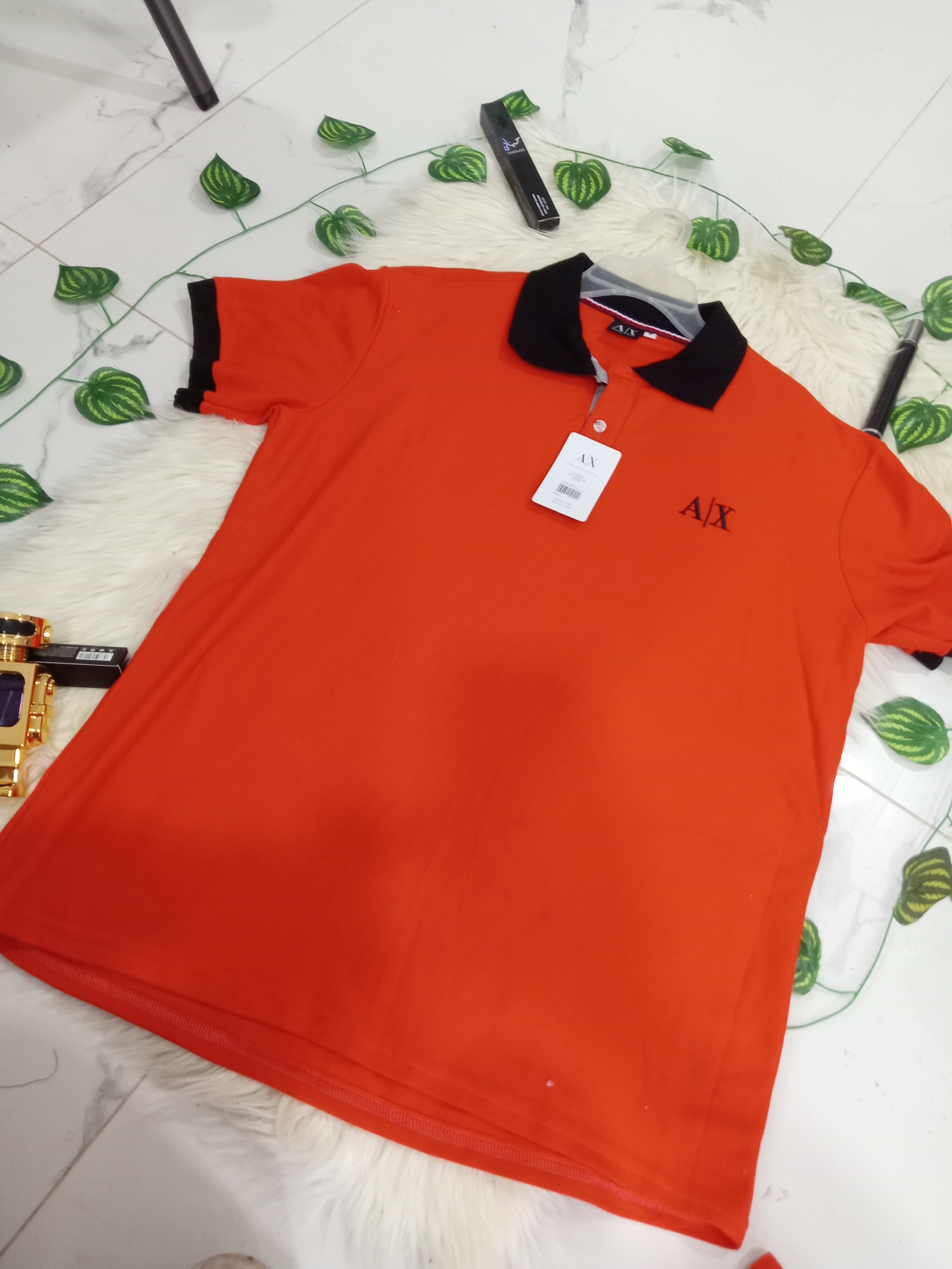 1182 Armani naranja