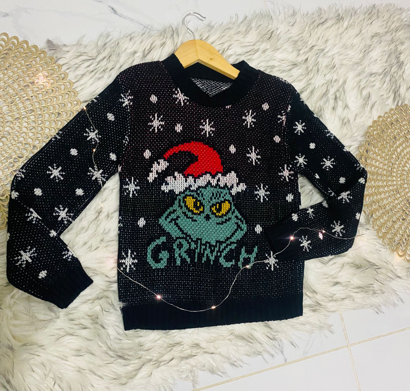 484 Negro Grinch