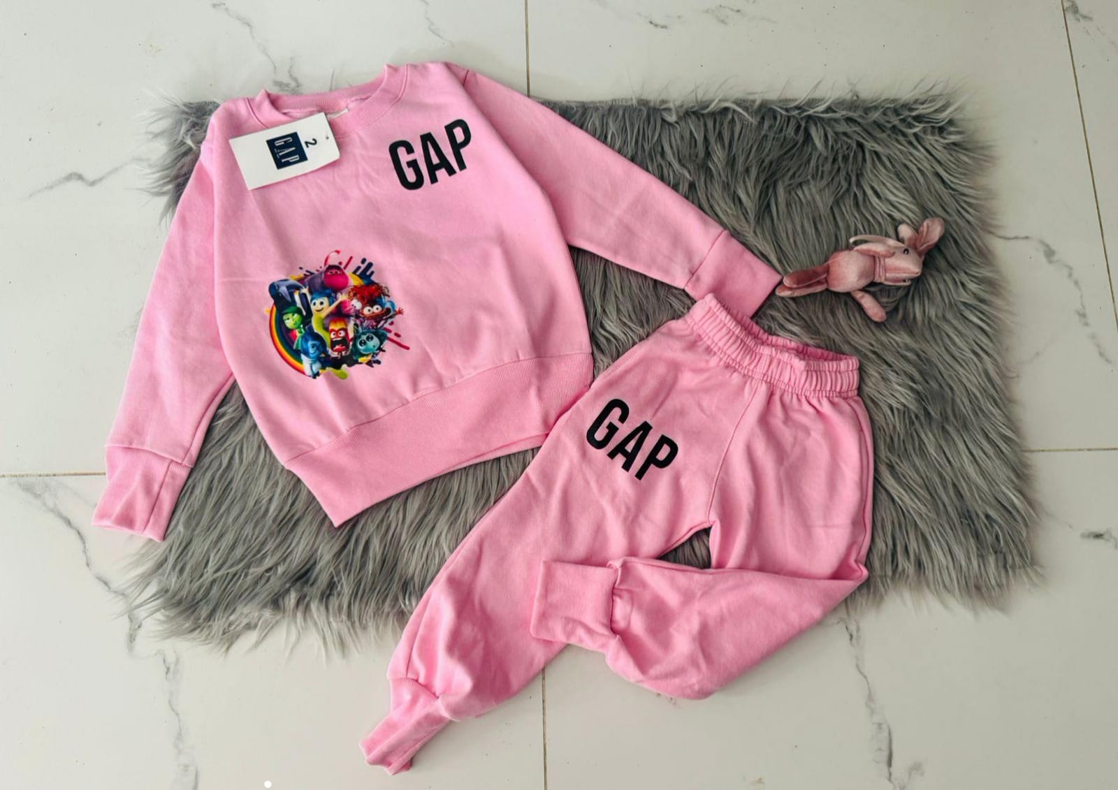 579 Intensamente rosa