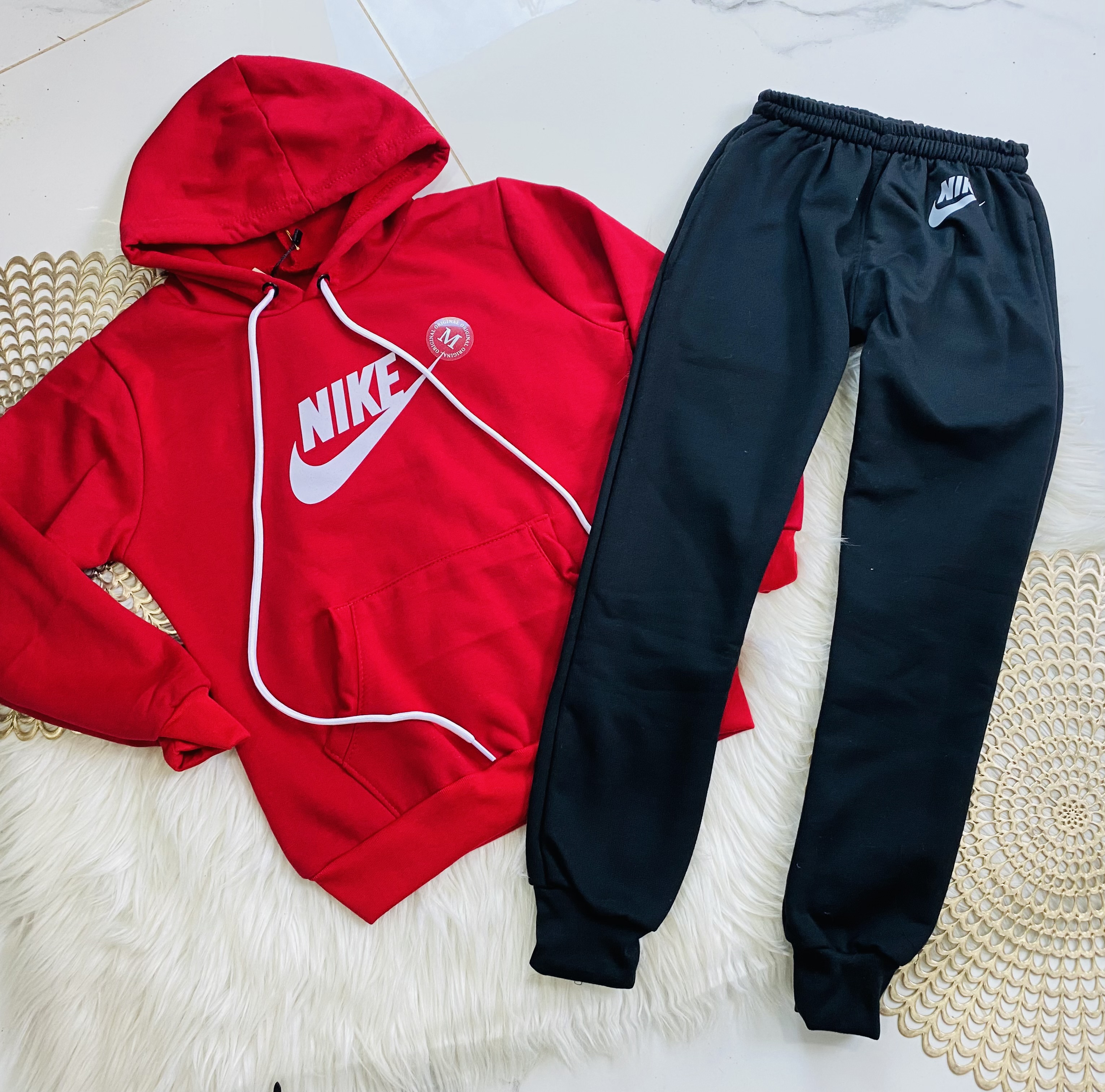 580 Nike