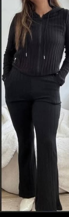 742 Negro