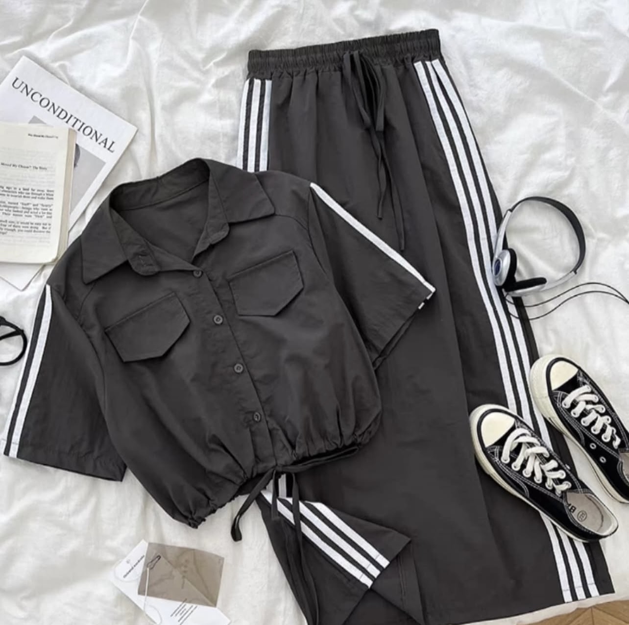887 Gris oscuro