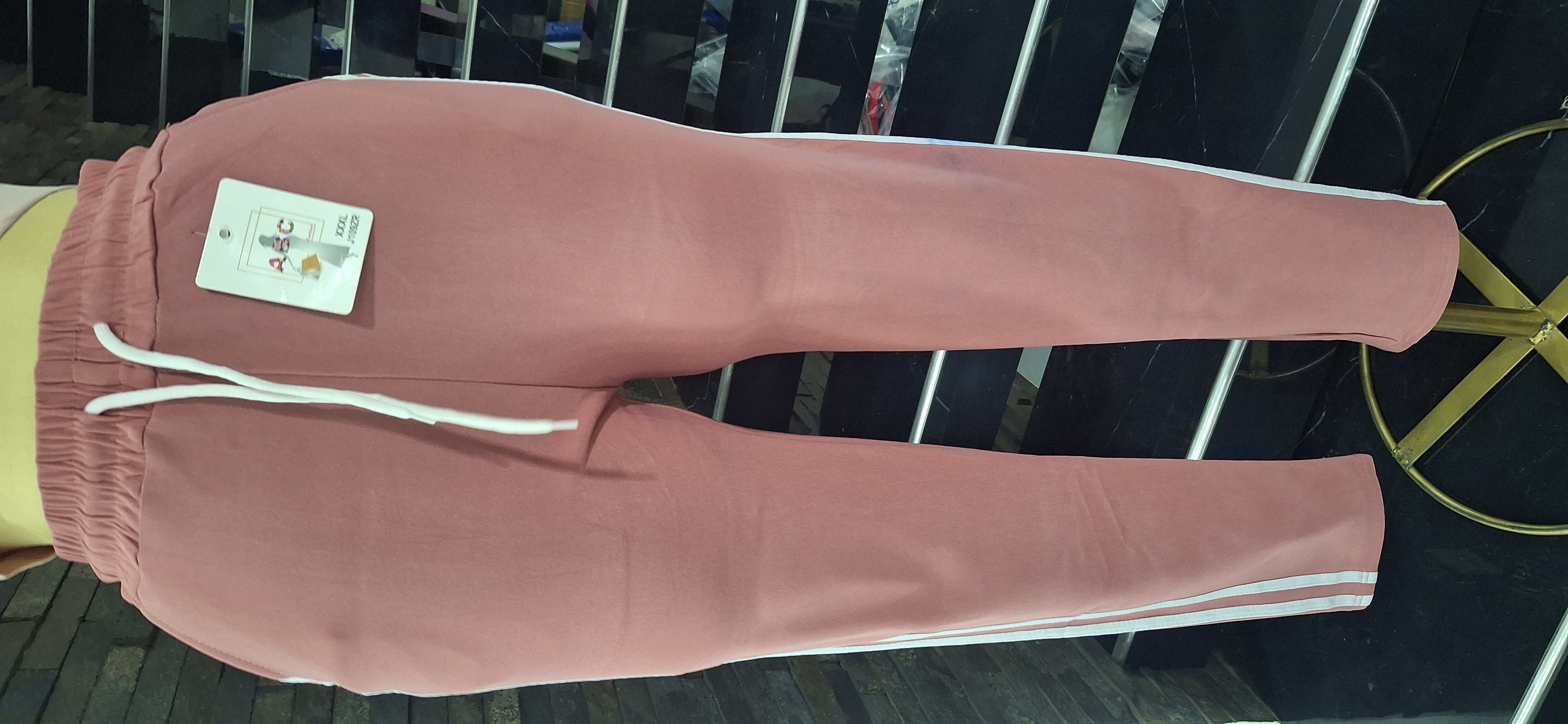 923 Pans rosa