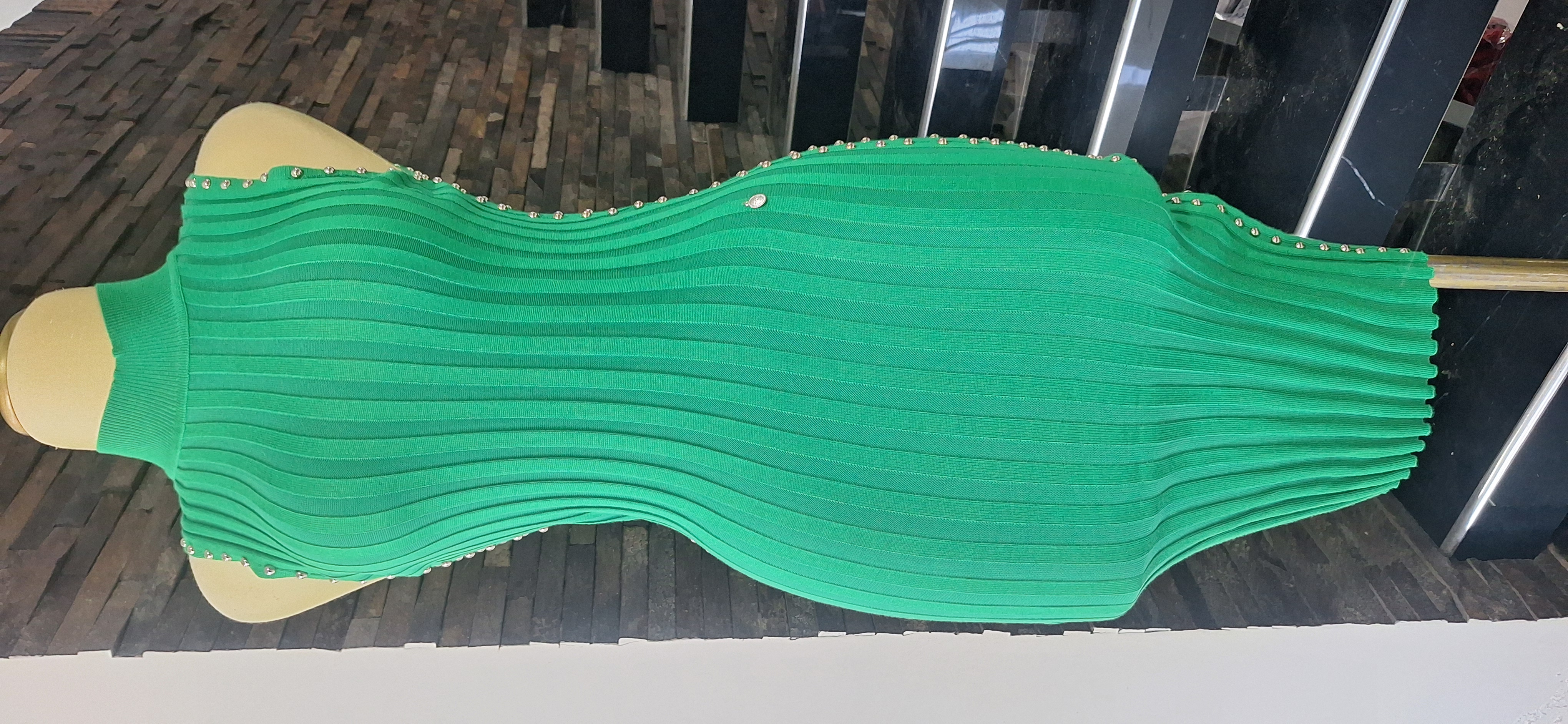 944 Verde con brillos