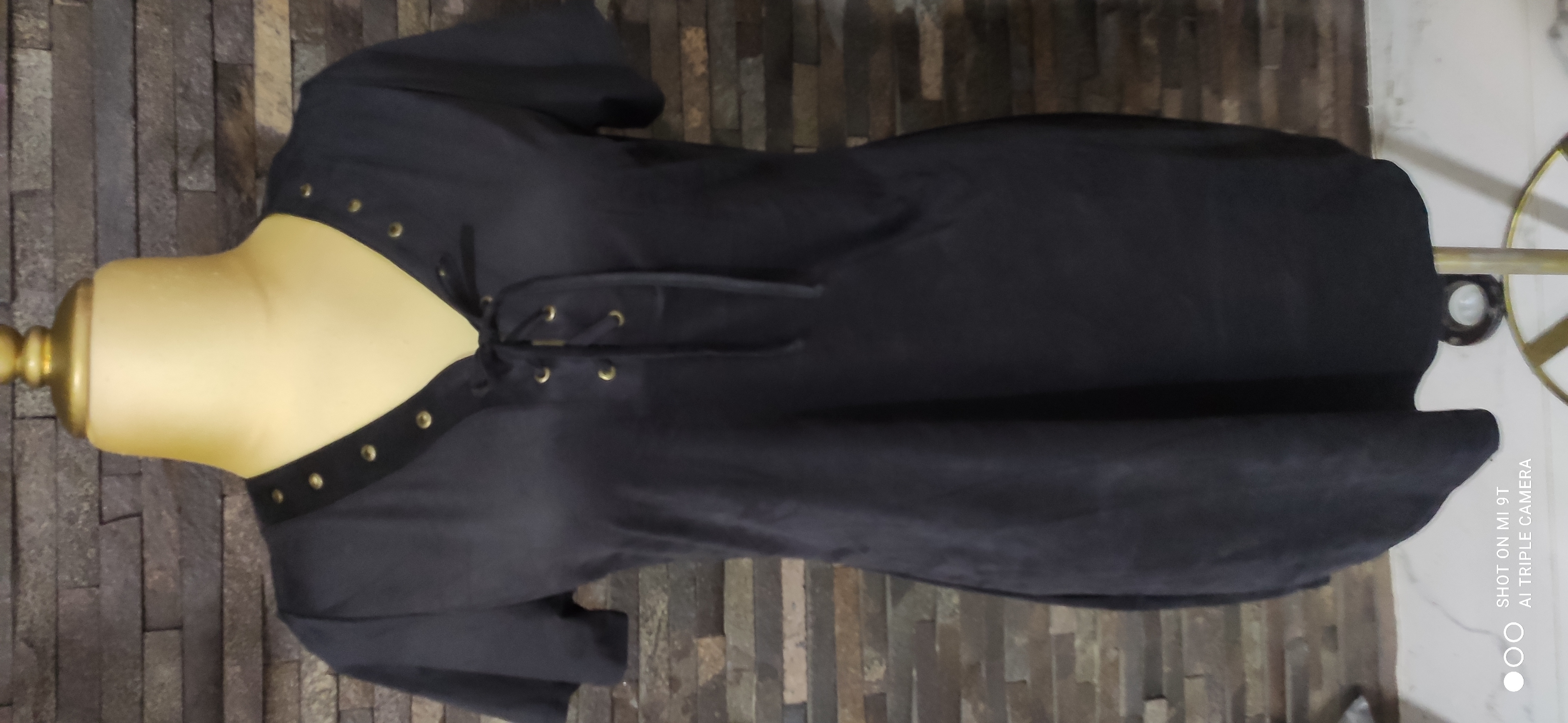 973 Negro agujeta