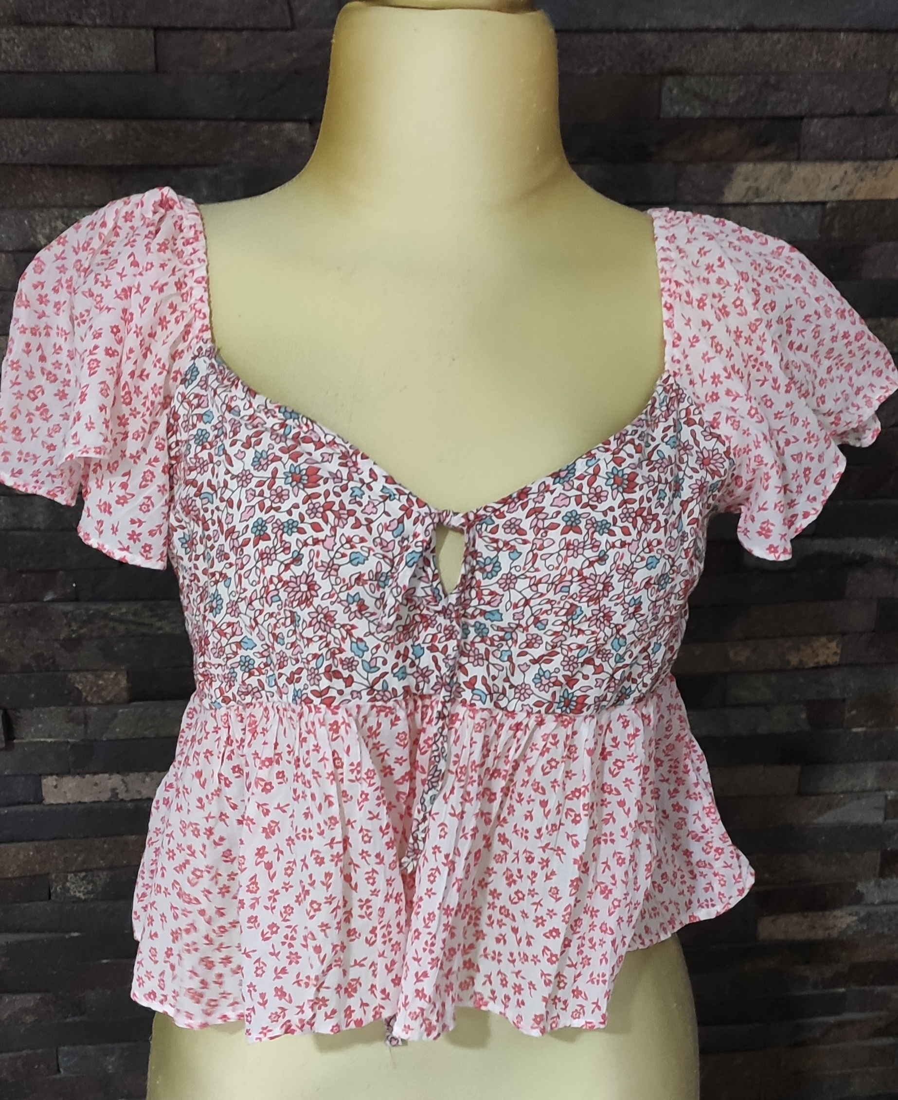 974 Blusa flores
