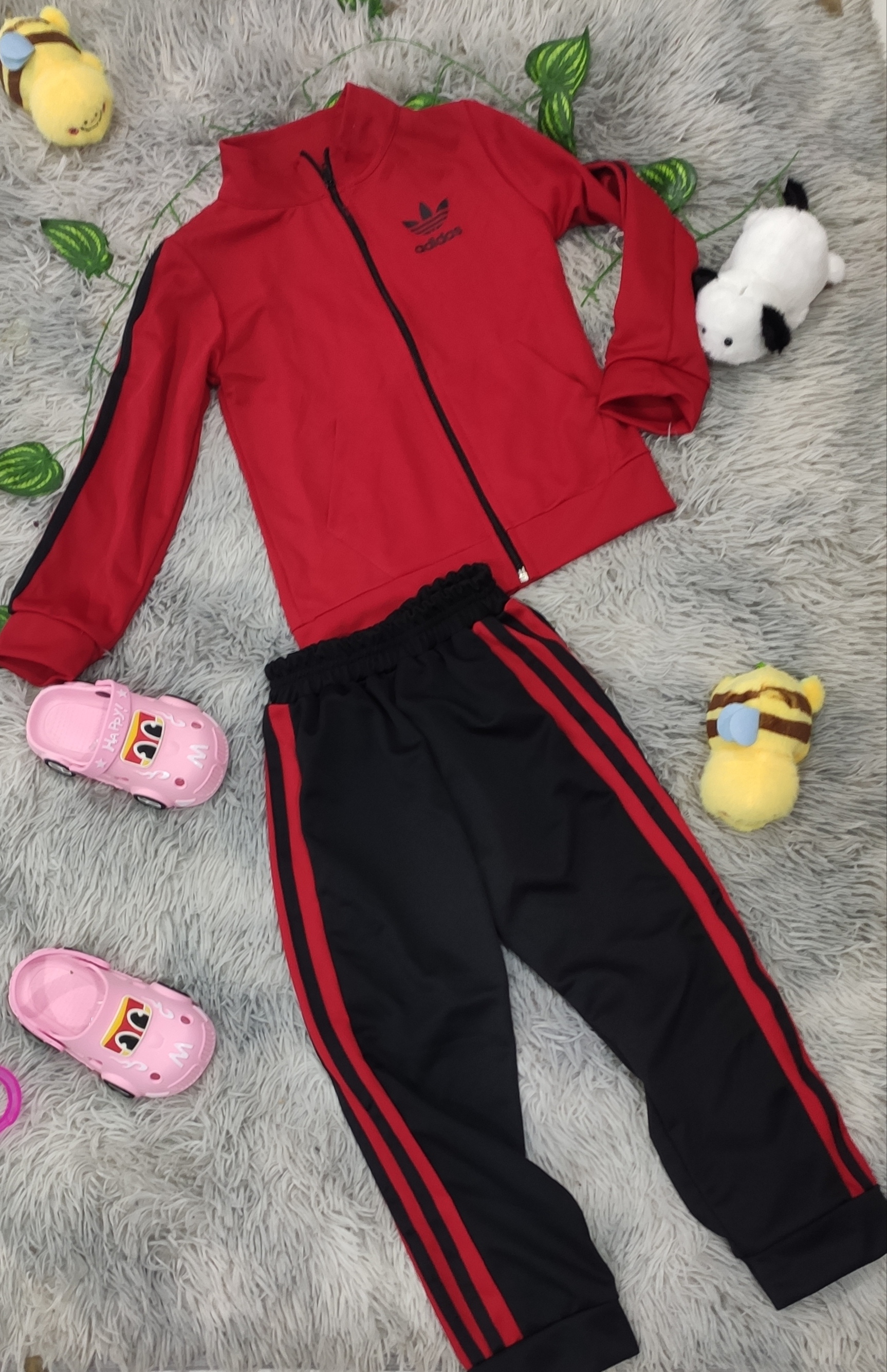 975 Adidas